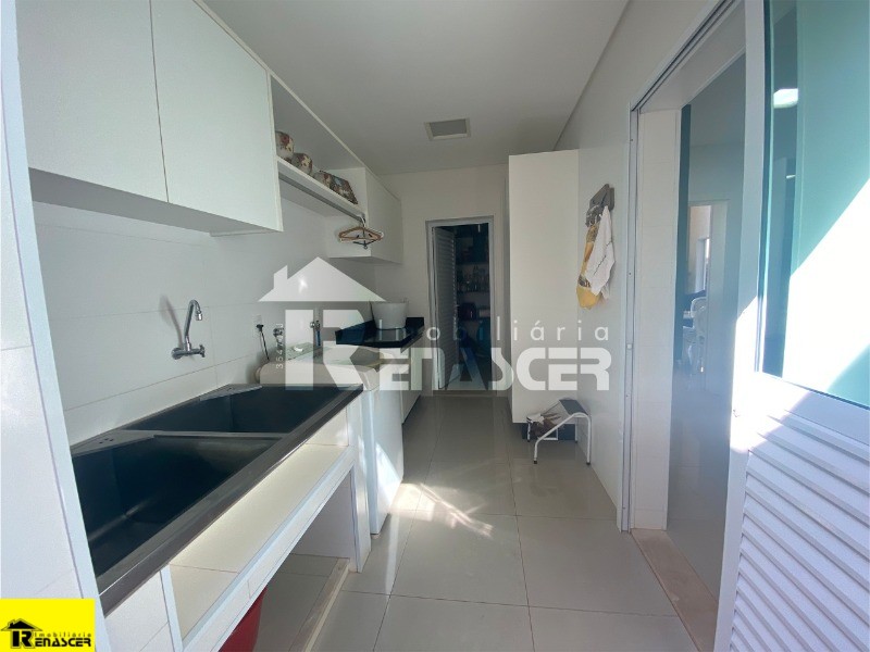 Casa de Condomínio com 3 quartos à venda, 475m² — foto 8 de 25