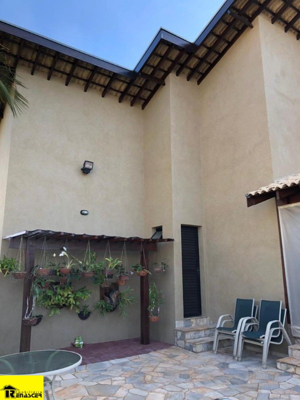 Casa de Condomínio com 3 quartos à venda, 600m² — foto 16 de 19