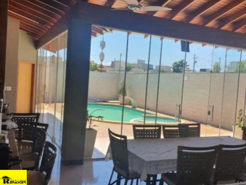 Casa de Condomínio com 3 quartos à venda, 390m² — foto 2 de 11