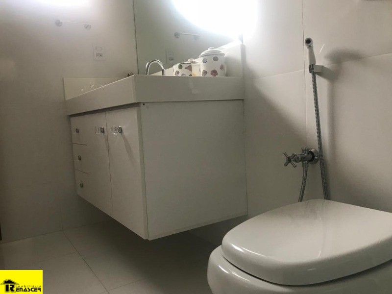 Casa de Condomínio com 4 quartos à venda, 400m² — foto 11 de 45