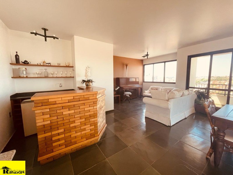Apartamento com 5 quartos à venda, 450m² — foto 9 de 19