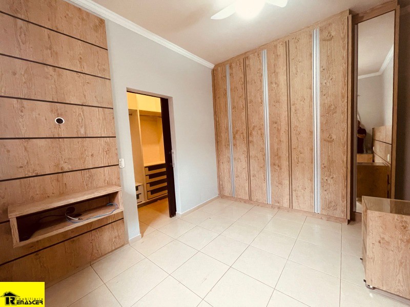 Casa de Condomínio com 3 quartos à venda e aluguel, 180m² — foto 11 de 23