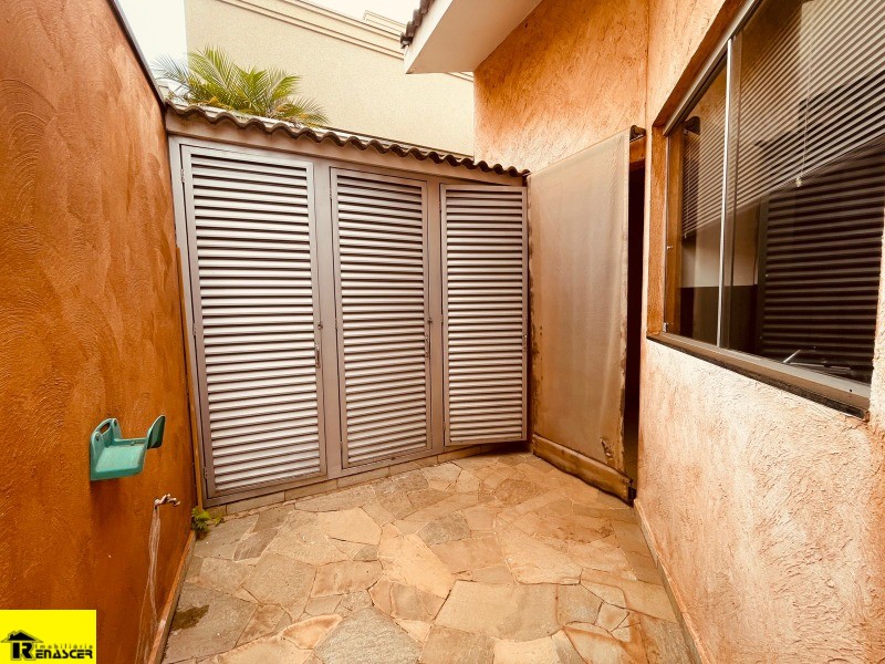 Casa de Condomínio com 3 quartos à venda e aluguel, 180m² — foto 7 de 23