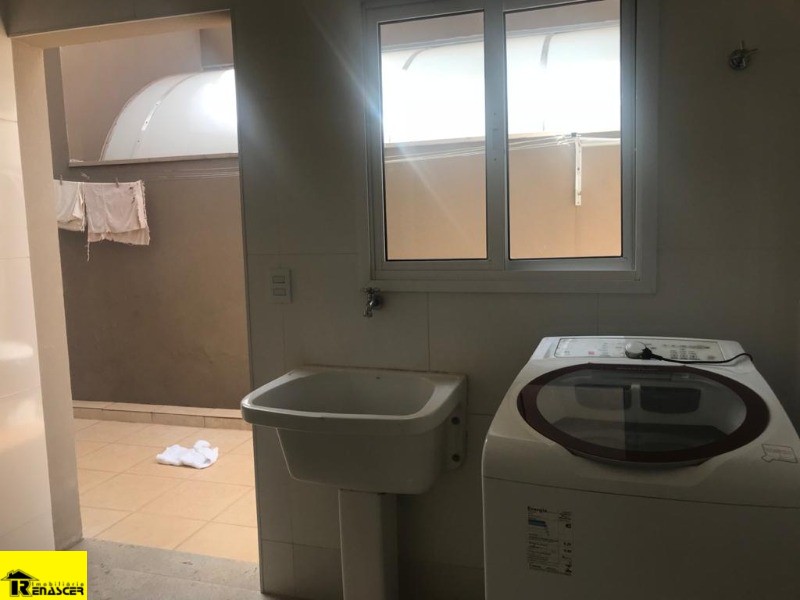 Casa de Condomínio com 4 quartos à venda, 400m² — foto 32 de 45