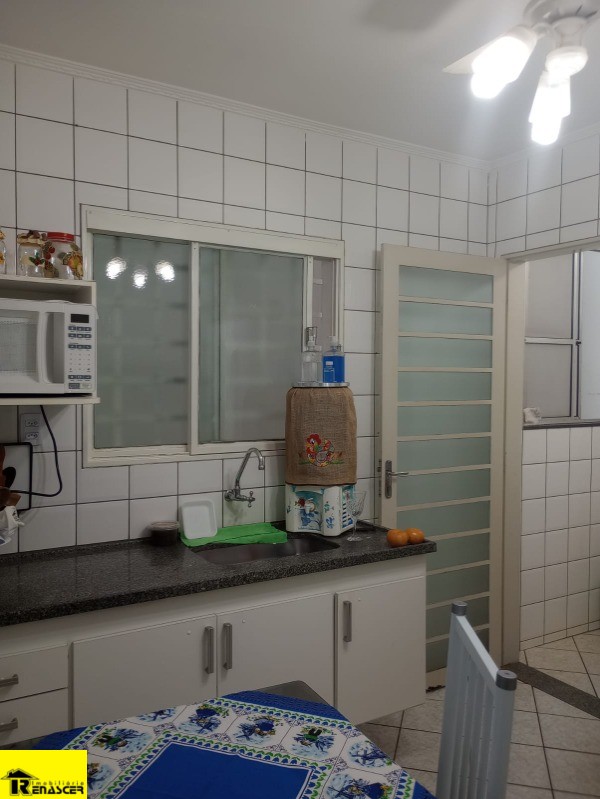 Apartamento com 2 quartos à venda, 65m² — foto 8 de 17