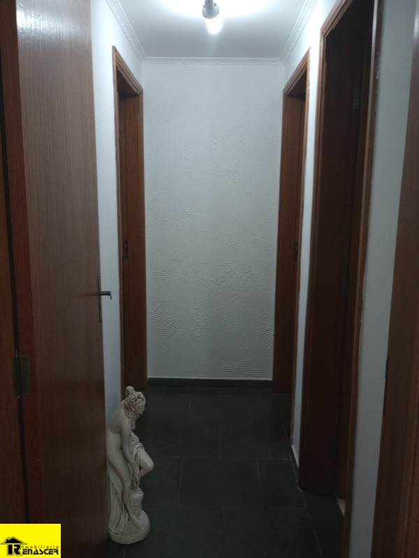 Apartamento com 2 quartos à venda, 65m² — foto 16 de 17
