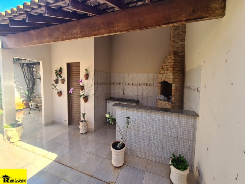 Casa com 3 quartos à venda, 131m² — foto 11 de 16