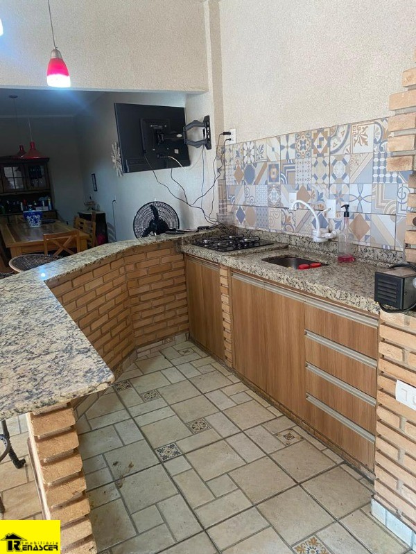 Casa com 4 quartos à venda — foto 40 de 57