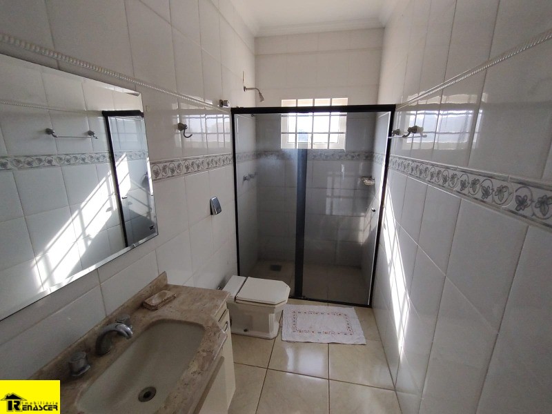 Casa com 4 quartos à venda, 400m² — foto 17 de 31