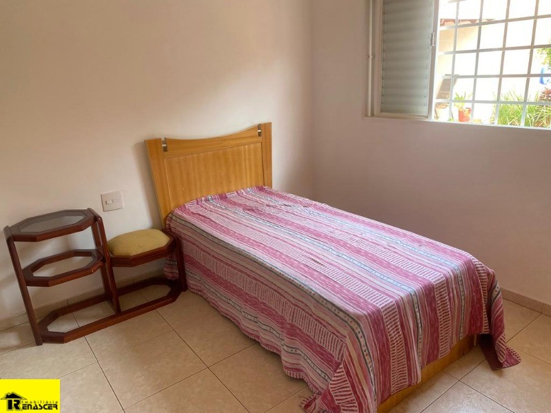 Casa com 4 quartos à venda — foto 32 de 57
