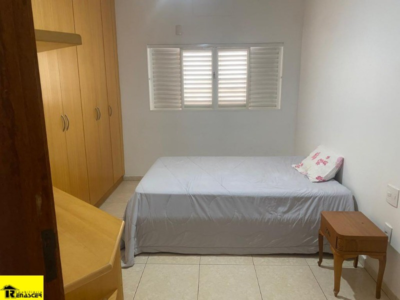 Casa com 4 quartos à venda — foto 43 de 57
