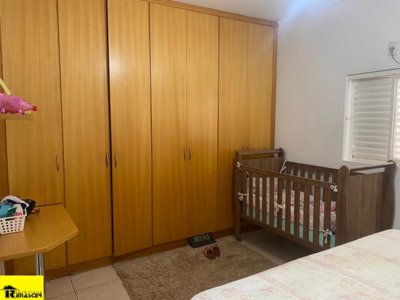 Casa com 4 quartos à venda — foto 23 de 57