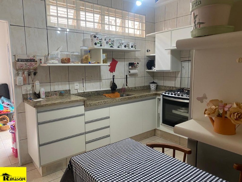 Casa com 4 quartos à venda — foto 7 de 57