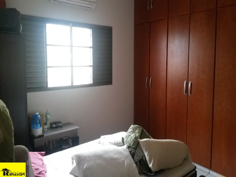 Casa com 3 quartos à venda, 245m² — foto 23 de 23