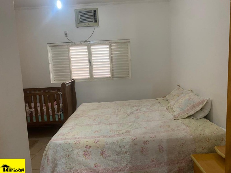 Casa com 4 quartos à venda — foto 25 de 57