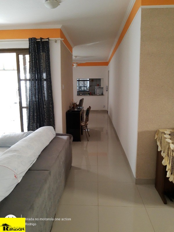 Casa com 3 quartos à venda, 245m² — foto 10 de 23
