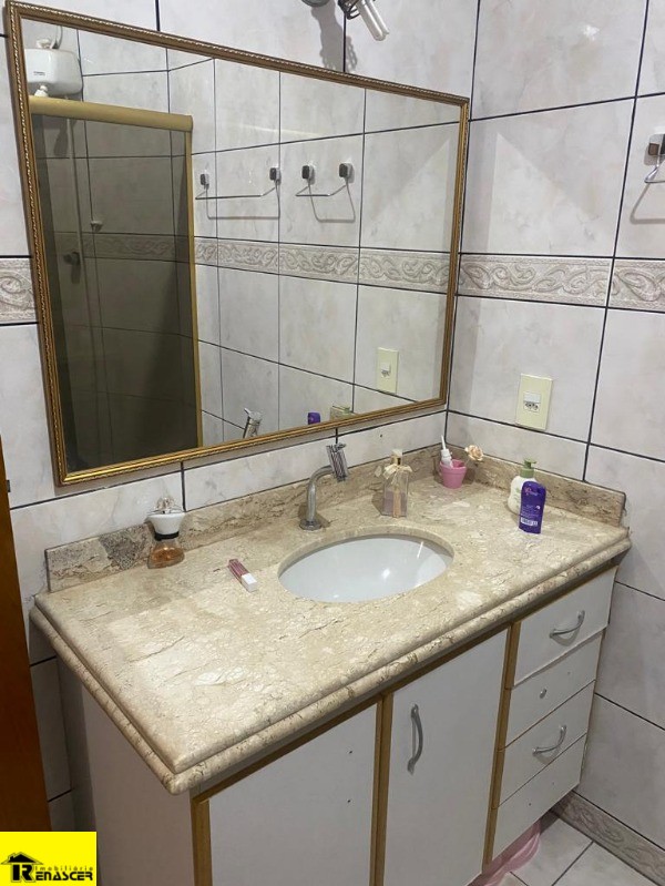 Casa com 4 quartos à venda — foto 21 de 57