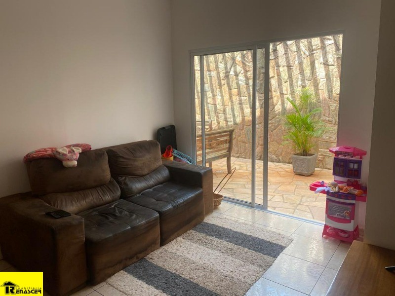 Casa com 4 quartos à venda — foto 4 de 57