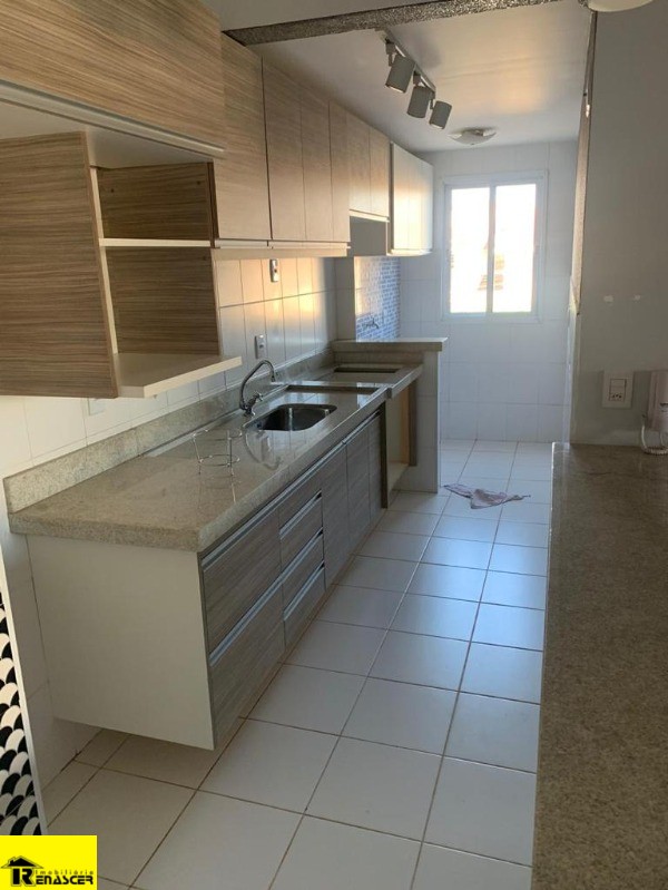 Apartamento com 2 quartos à venda, 70m² — foto 3 de 10
