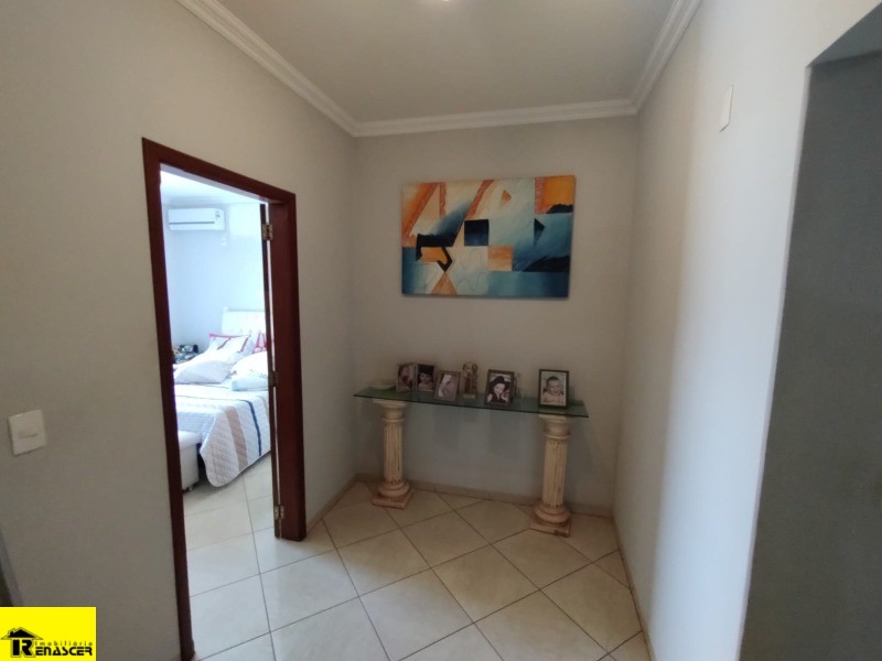 Casa com 4 quartos à venda, 400m² — foto 16 de 31