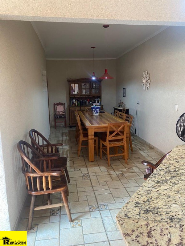 Casa com 4 quartos à venda — foto 36 de 57