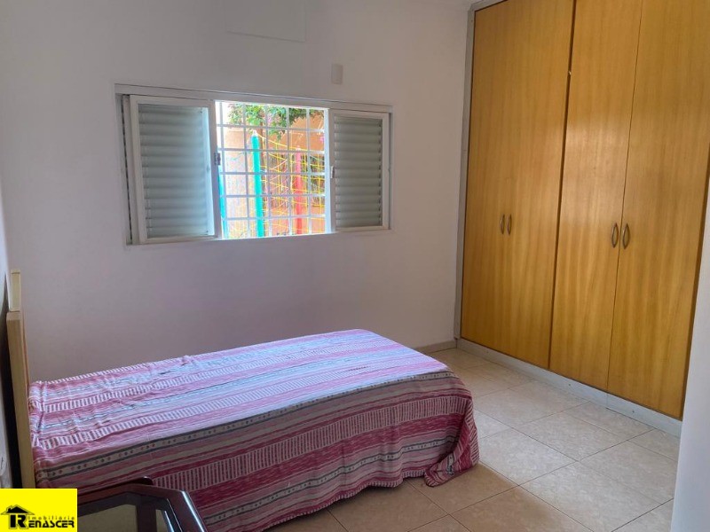 Casa com 4 quartos à venda — foto 30 de 57