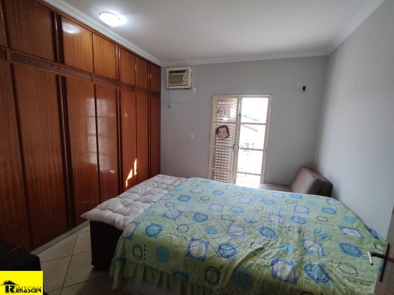 Casa com 4 quartos à venda, 400m² — foto 9 de 31