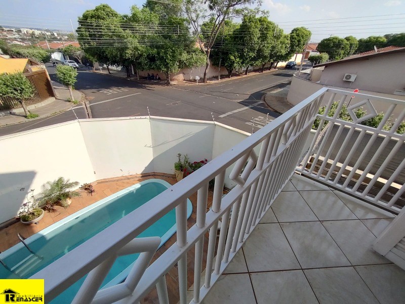 Casa com 4 quartos à venda, 400m² — foto 21 de 31