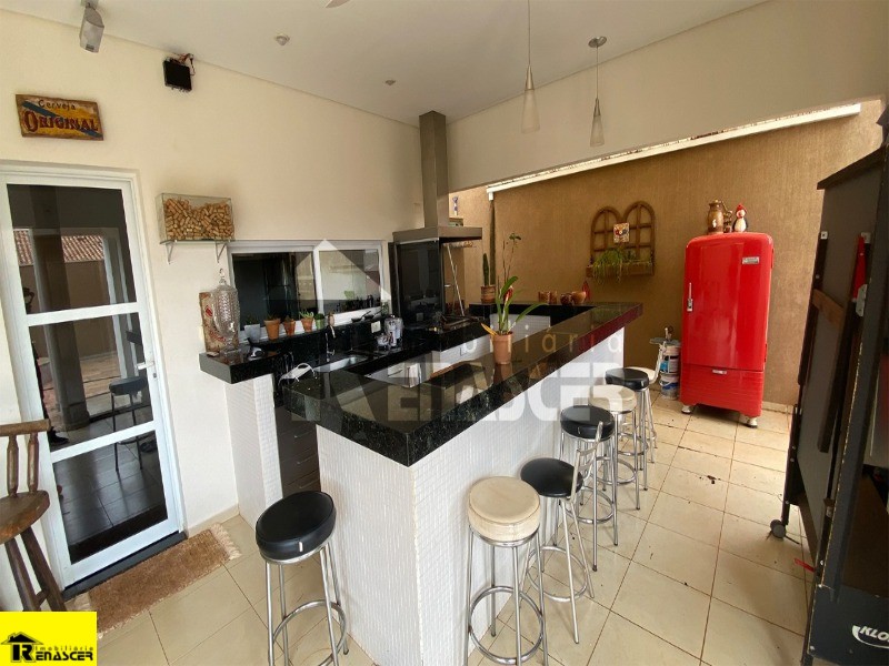 Casa de Condomínio com 4 quartos à venda, 480m² — foto 10 de 24