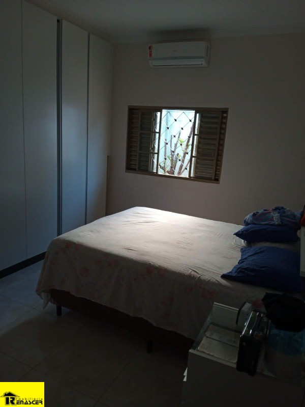 Casa com 3 quartos à venda — foto 11 de 26
