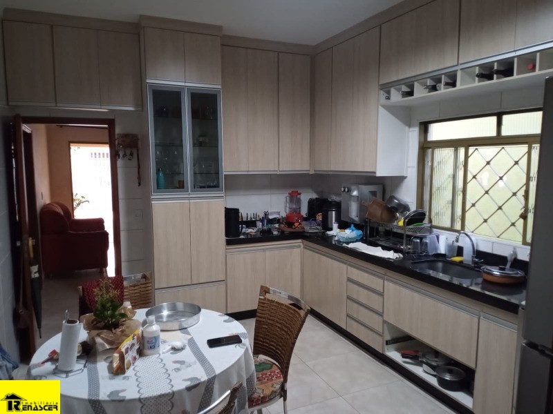 Casa com 3 quartos à venda — foto 9 de 26