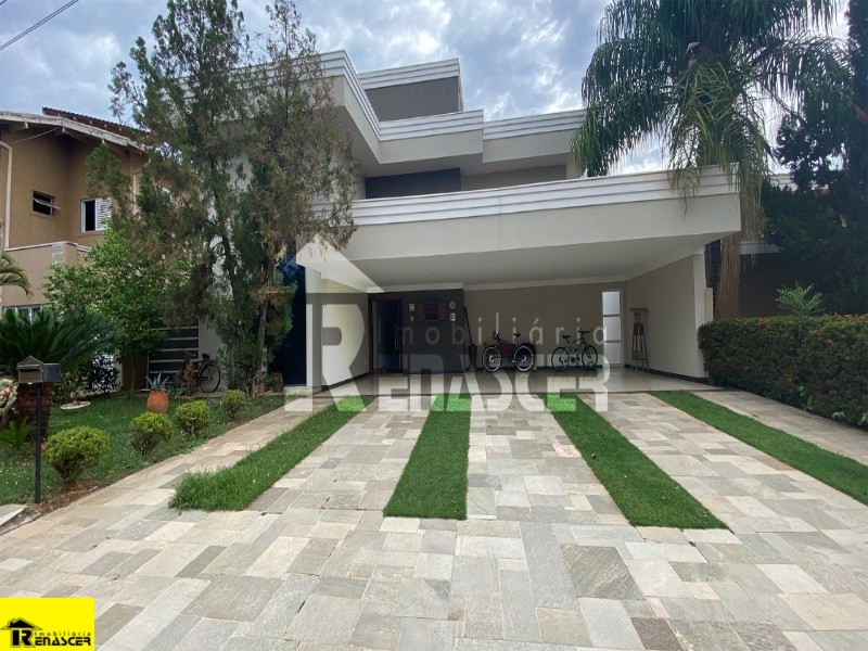 Casa de Condomínio com 4 quartos à venda, 480m² — foto 1 de 24