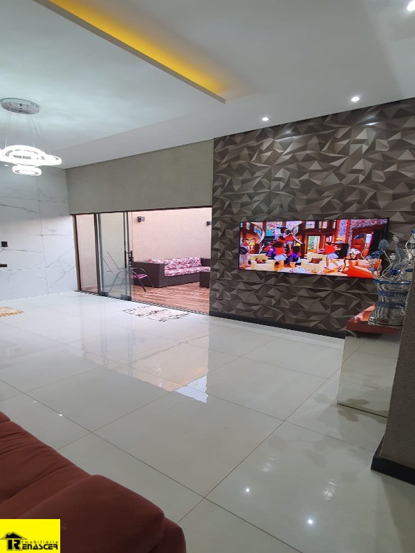 Casa com 3 quartos à venda, 200m² — foto 5 de 19