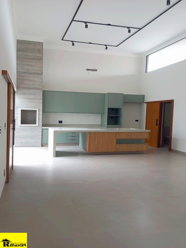 Casa de Condomínio com 3 quartos à venda, 253m² — foto 6 de 23