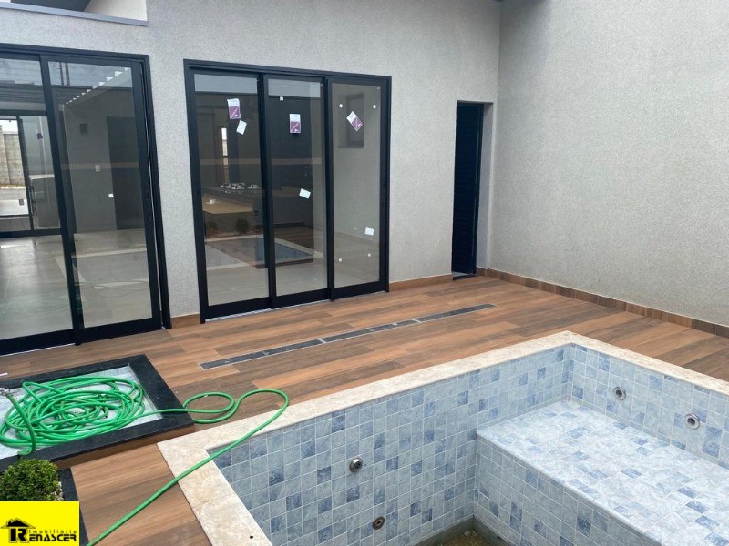 Casa de Condomínio com 3 quartos à venda, 253m² — foto 7 de 20