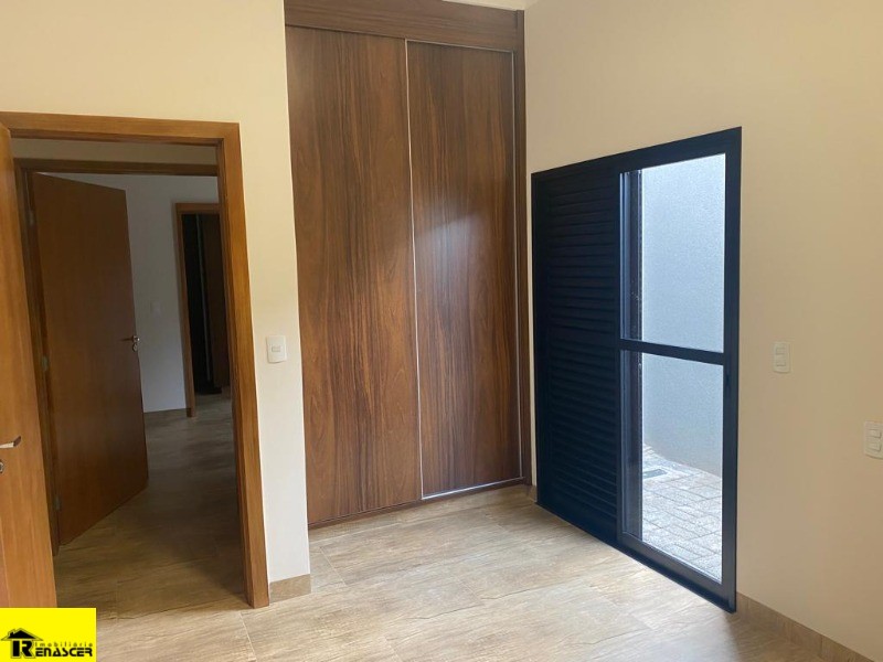 Casa de Condomínio com 3 quartos à venda, 253m² — foto 10 de 20