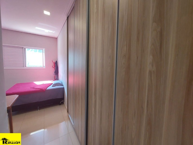 Casa com 5 quartos à venda, 1800m² — foto 16 de 26