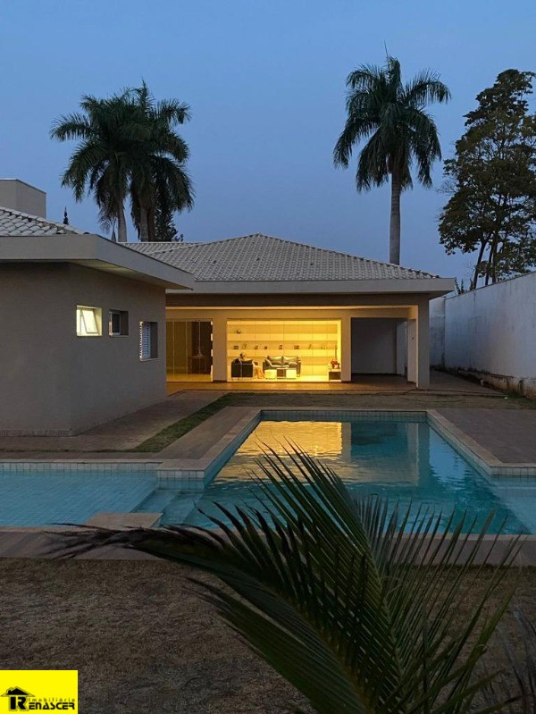 Casa com 5 quartos à venda, 1800m² — foto 26 de 26