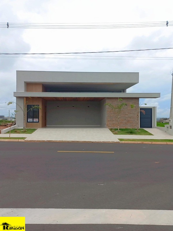 Casa de Condomínio com 3 quartos à venda, 253m² — foto 2 de 23