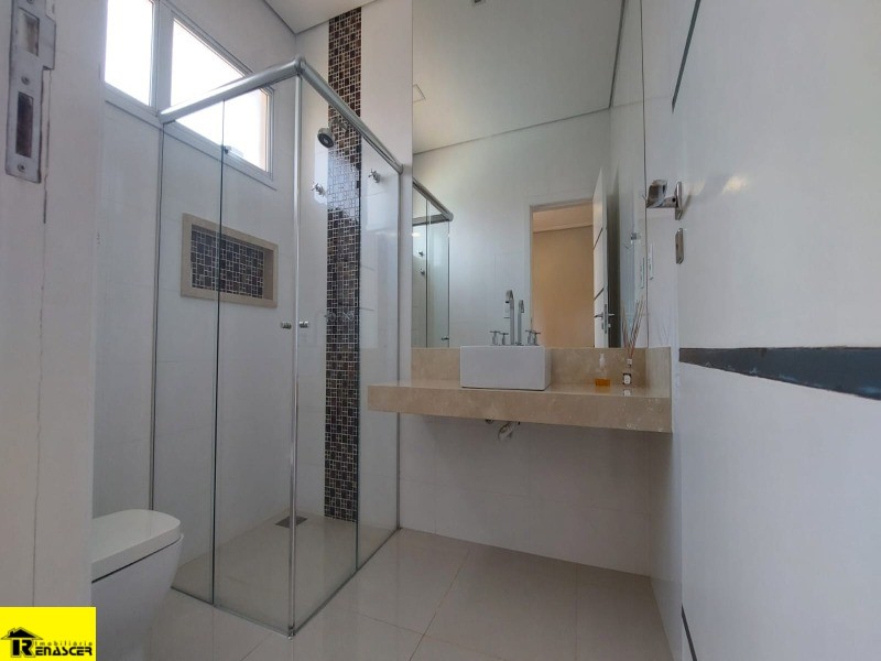 Casa com 5 quartos à venda, 1800m² — foto 17 de 26