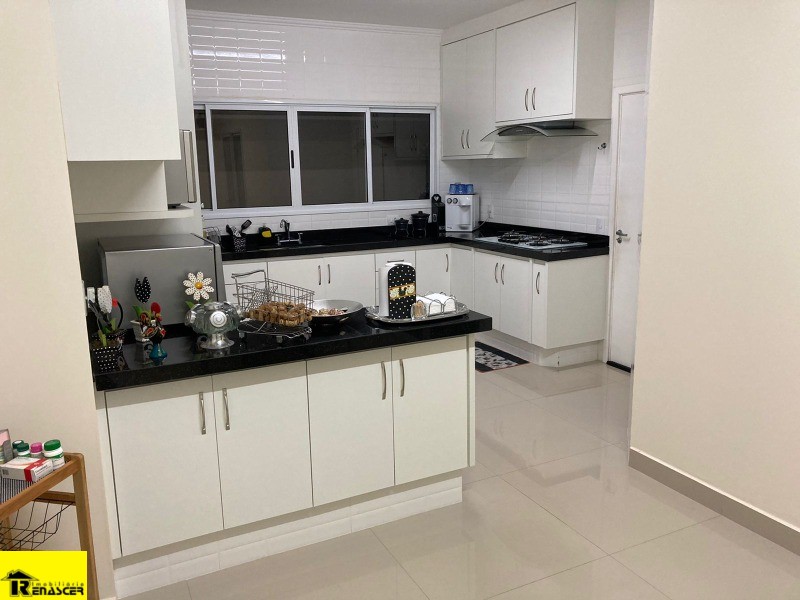 Casa de Condomínio com 4 quartos à venda, 800m² — foto 4 de 22