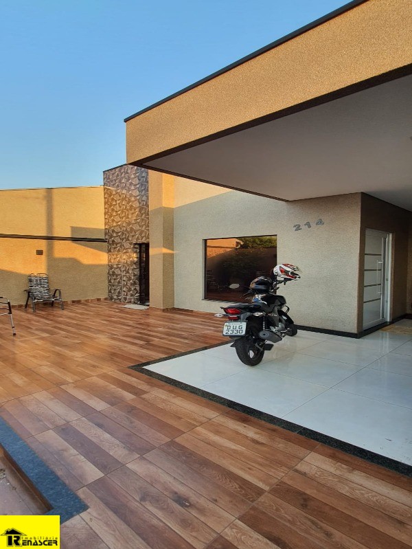 Casa com 3 quartos à venda, 200m² — foto 17 de 19
