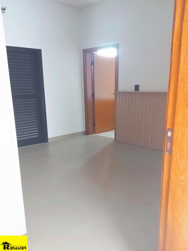 Casa de Condomínio com 3 quartos à venda, 253m² — foto 11 de 23