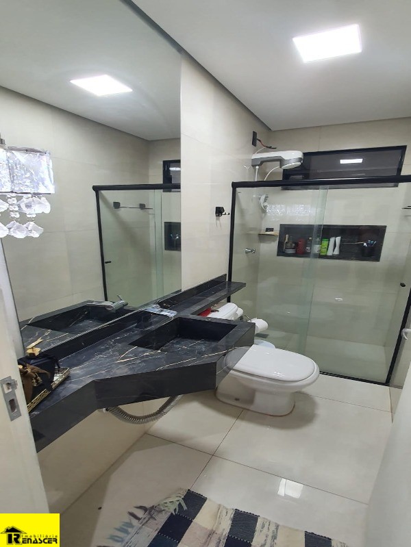 Casa com 3 quartos à venda, 200m² — foto 14 de 19