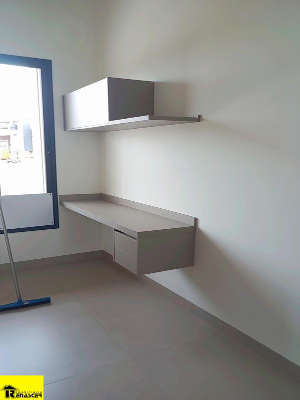 Casa de Condomínio com 3 quartos à venda, 253m² — foto 4 de 23