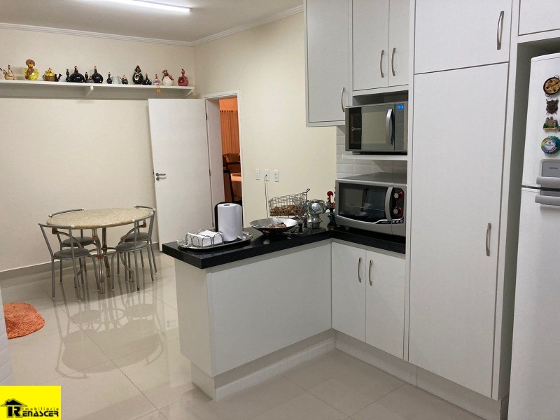 Casa de Condomínio com 4 quartos à venda, 800m² — foto 5 de 22