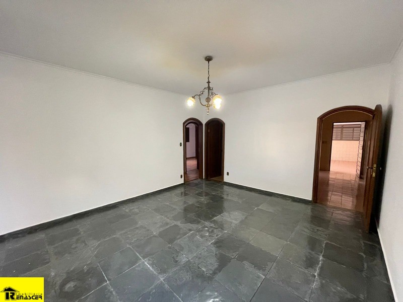 Casa com 3 quartos à venda, 297m² — foto 6 de 30