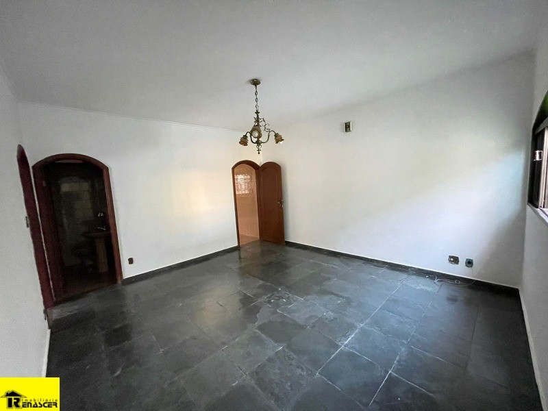 Casa com 3 quartos à venda, 297m² — foto 7 de 30