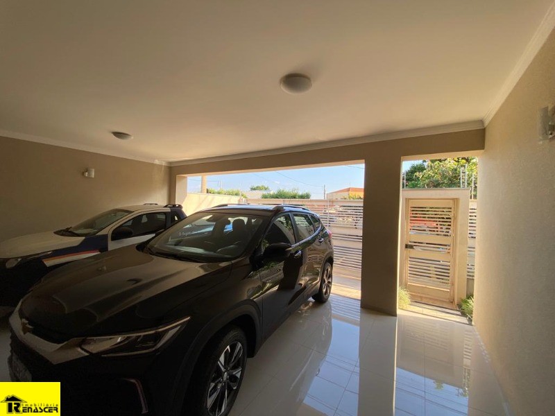 Casa com 3 quartos à venda, 262m² — foto 4 de 22