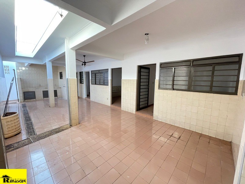 Casa com 3 quartos à venda, 297m² — foto 20 de 30